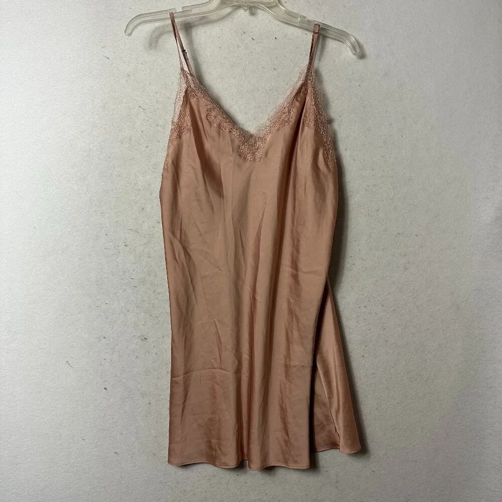 Victoria's Secret ‎ Y2K Satin Lace Trim Slip Dress Womens M pink tan lingerie